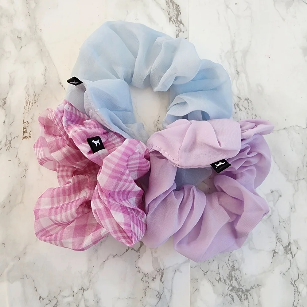 3 VS PINK Hair Accesories scrunchies